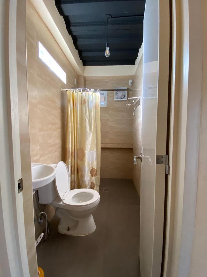Location One Eighty Bed & Breakfast Bangcusay Bagian luar foto