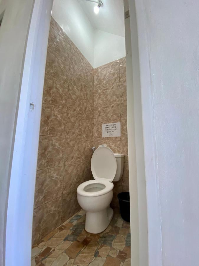 Location One Eighty Bed & Breakfast Bangcusay Bagian luar foto